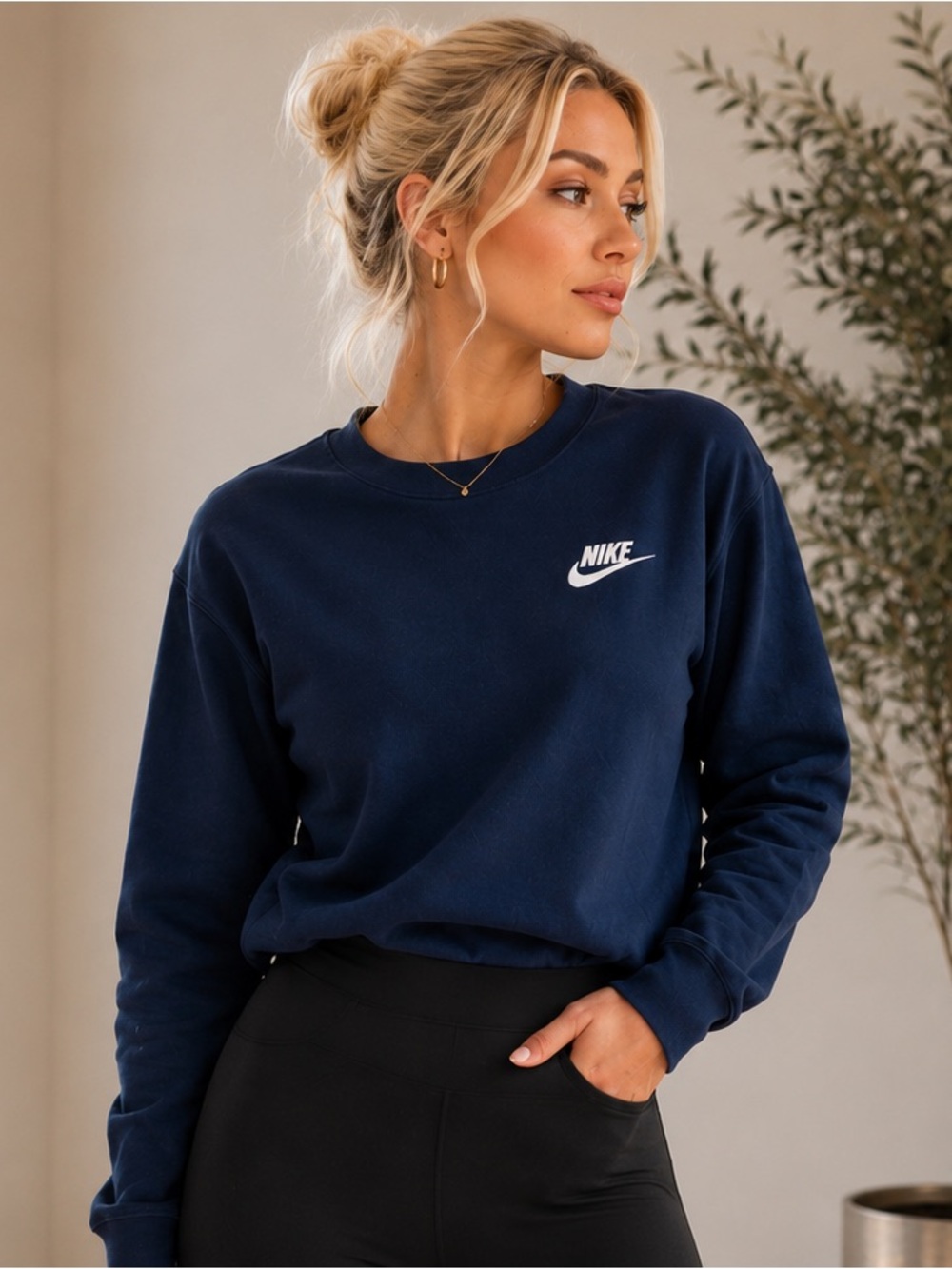 Nike Navy Blue Women's Crewneck Sweatshirt with White Logo